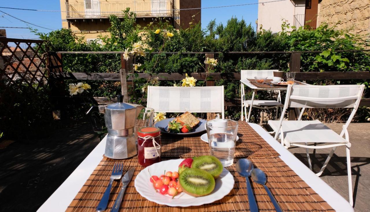 Il Miglio In Piu Bed & Breakfast Castel di Tusa Exterior photo